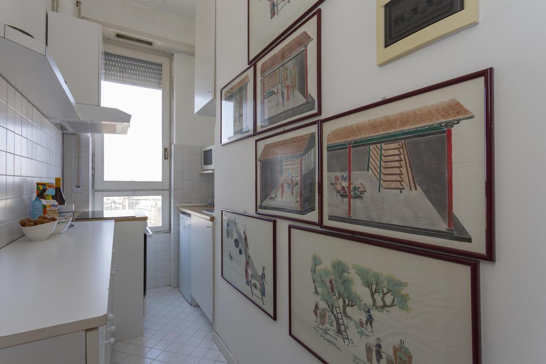 Skyline View Biancamano 1 Bdr With Balcony By Rentopolis Appartement Milan