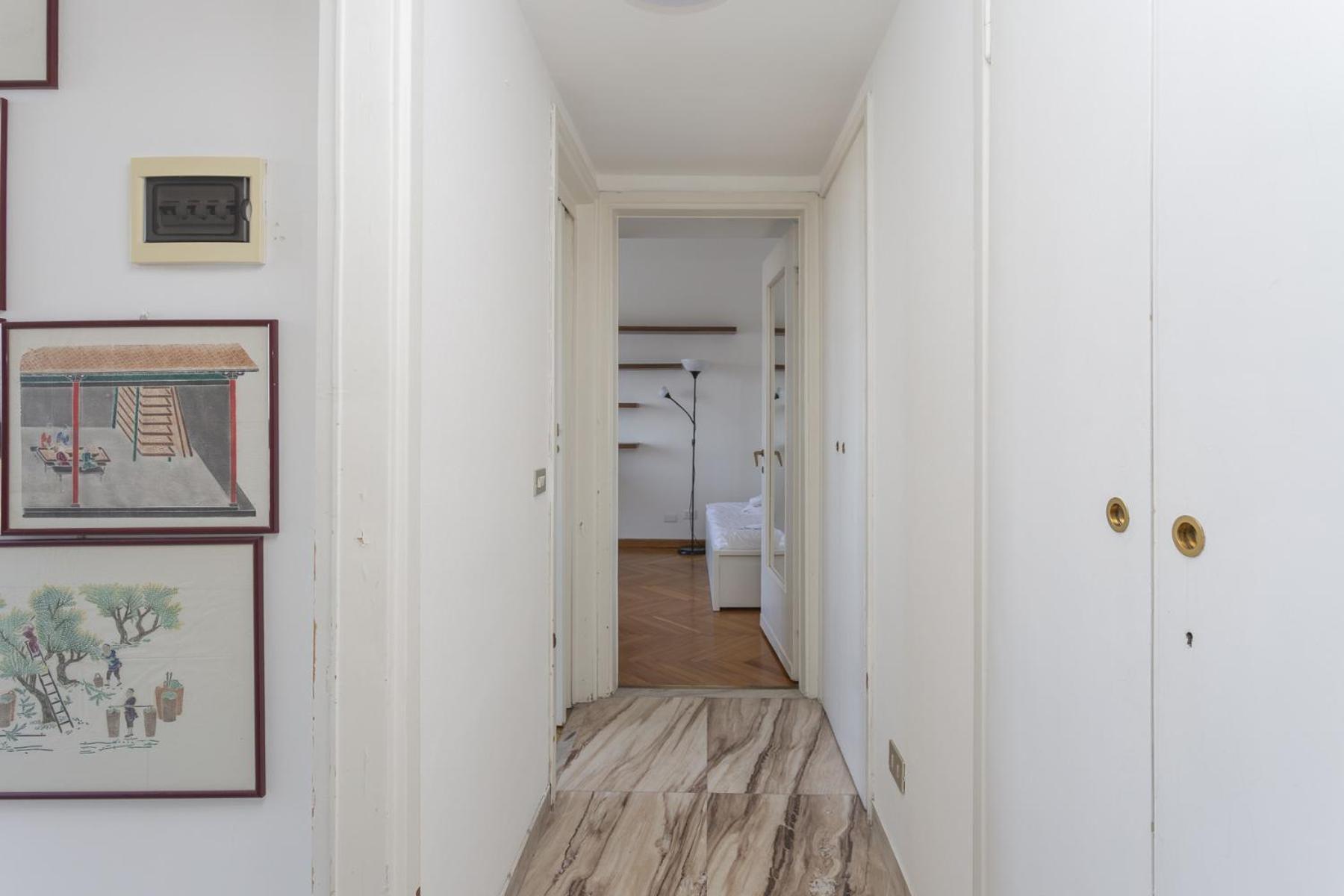 Appartement Skyline View Biancamano 1 Bdr With Balcony By Rentopolis